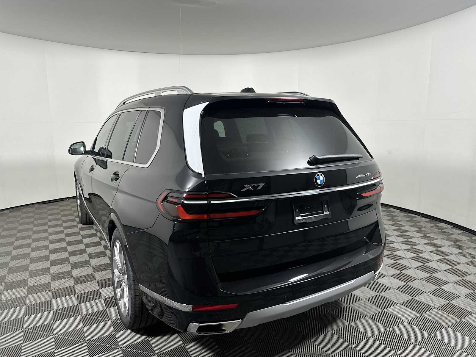 2026 Bmw X7 xDrive40i photo 3
