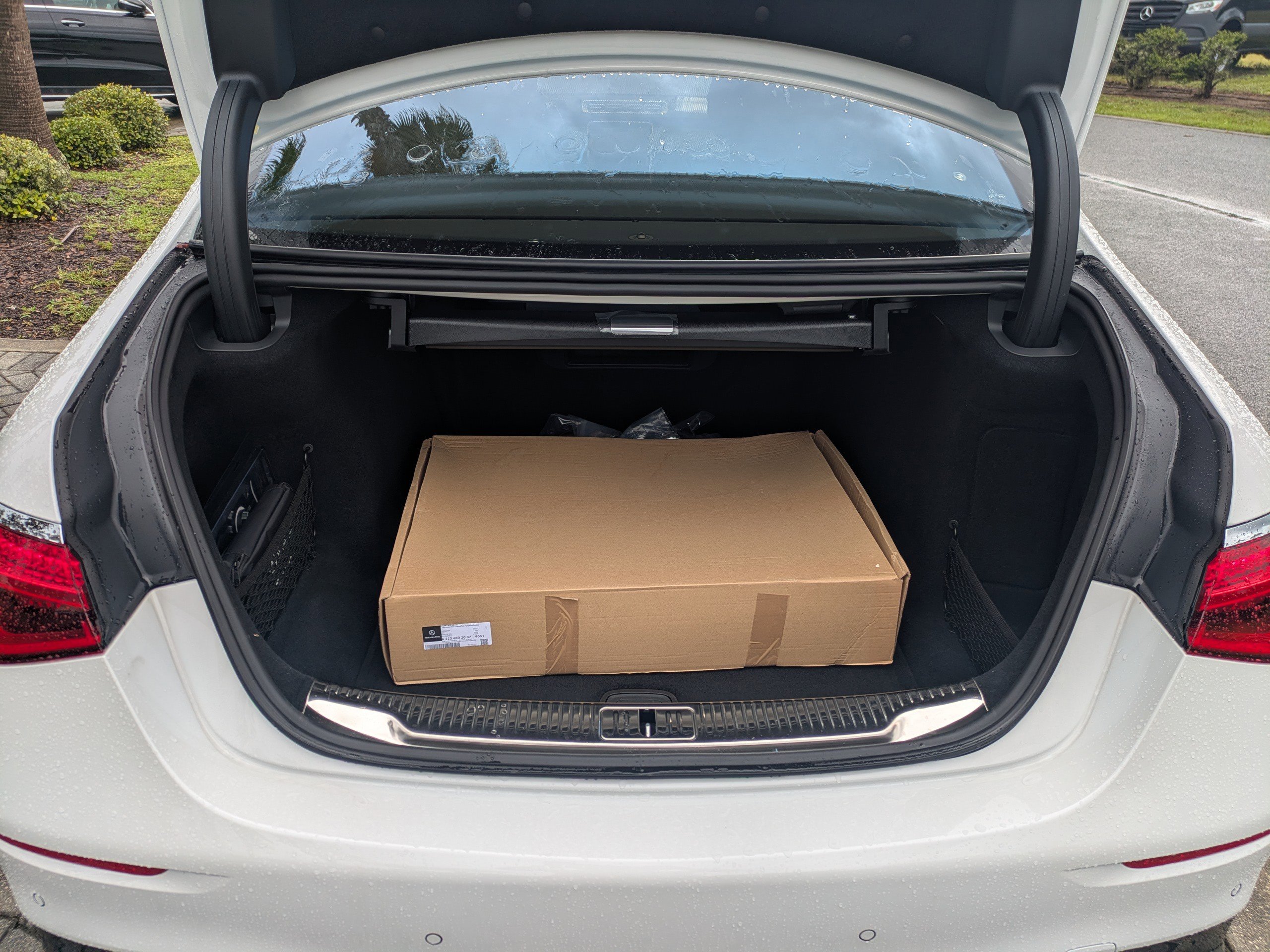 2025 Mercedes Benz S 450 580 4MATIC photo 12