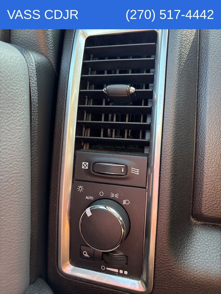 2023 Ram 1500 SLT photo 15