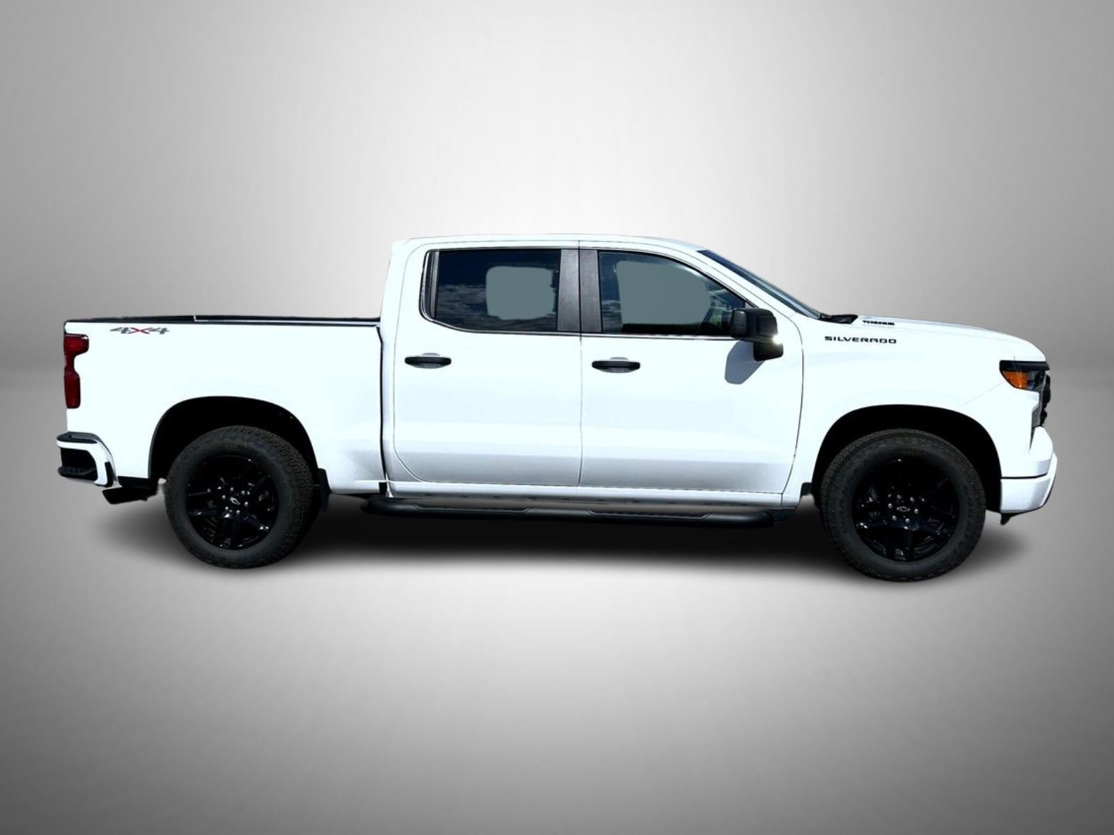 2026 Chevrolet Silverado 1500 Custom photo 4