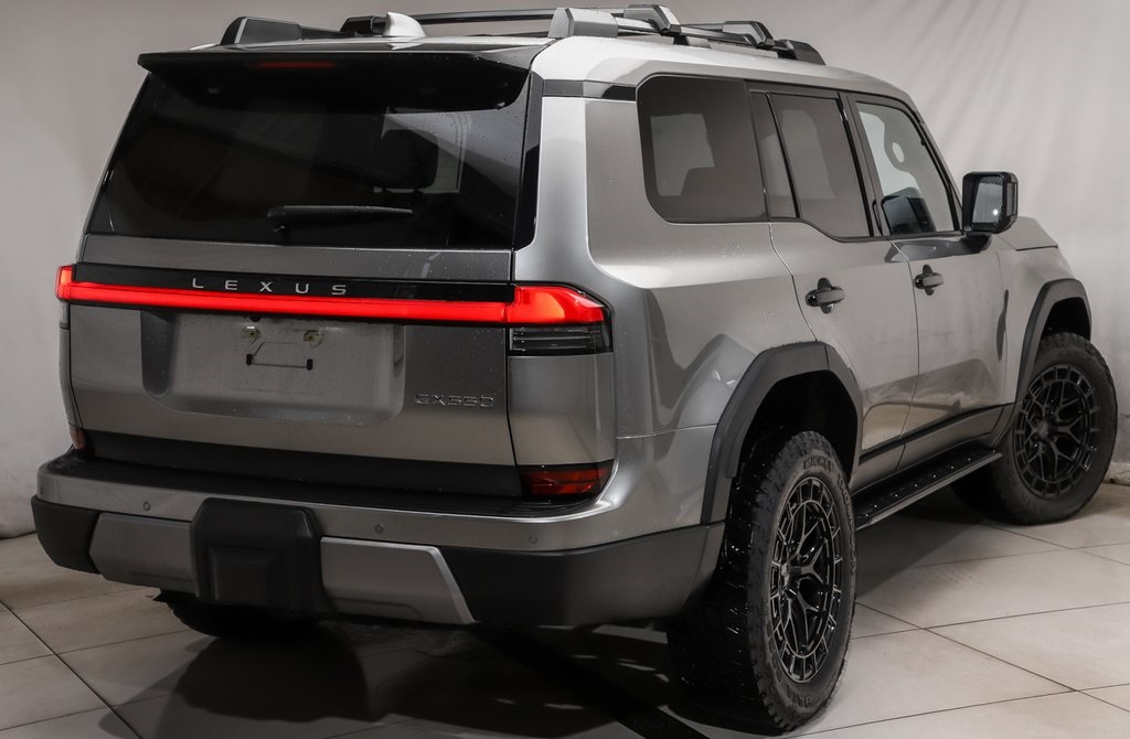 2024 Lexus GX 550 photo 3