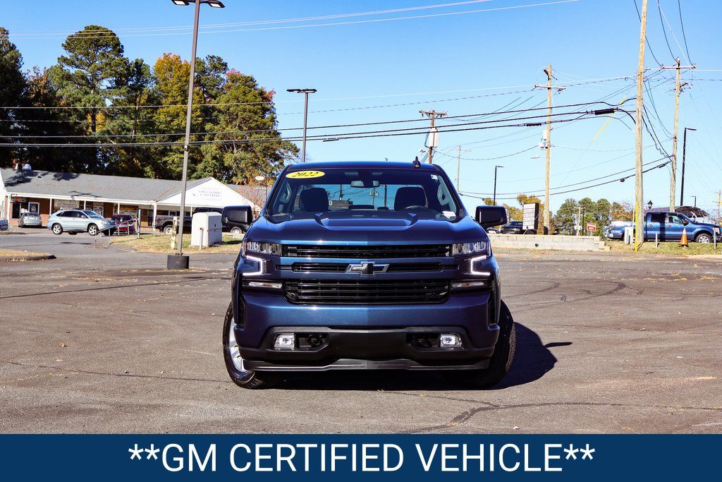 2022 Chevrolet Silverado 1500 RST photo 2