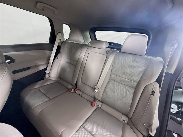 2025 Nissan Rogue SV photo 6