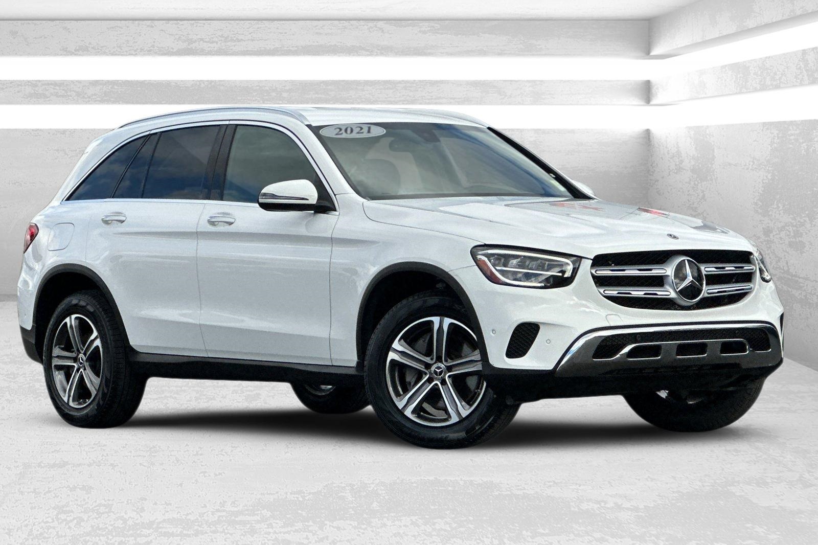 2021 Mercedes-Benz GLC GLC300's photo