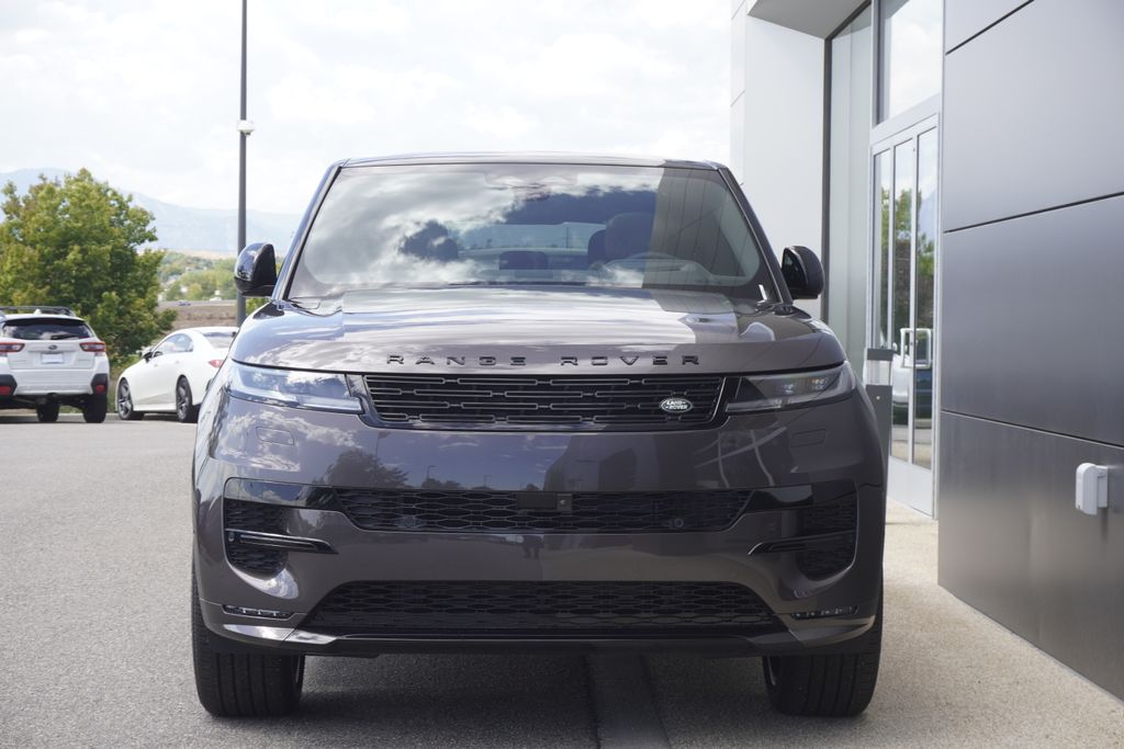 2025 Land Rover Range Rover Sport SE photo 5