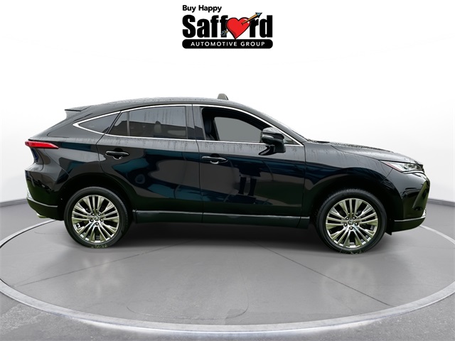 2022 Toyota Venza XLE photo 4