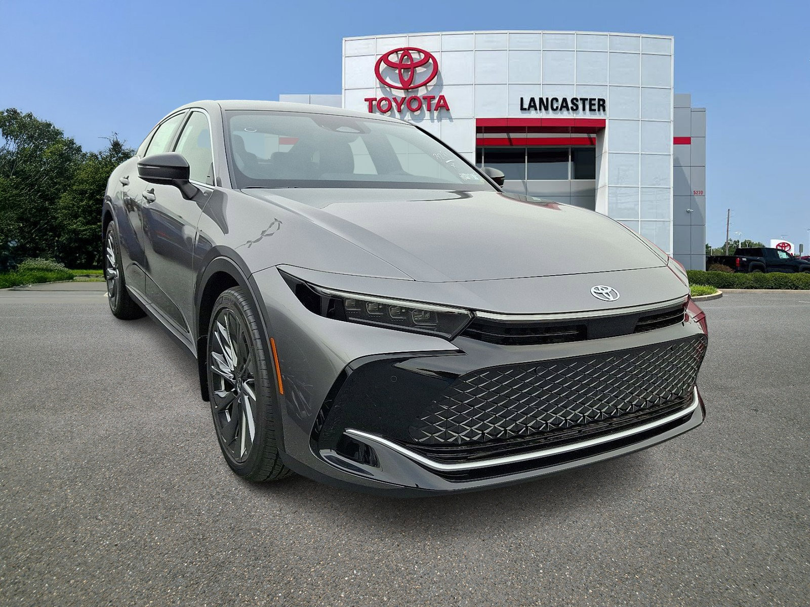 2026 Toyota Crown Limited's photo