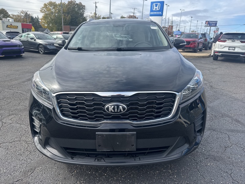 2019 Kia Sorento LX photo 2