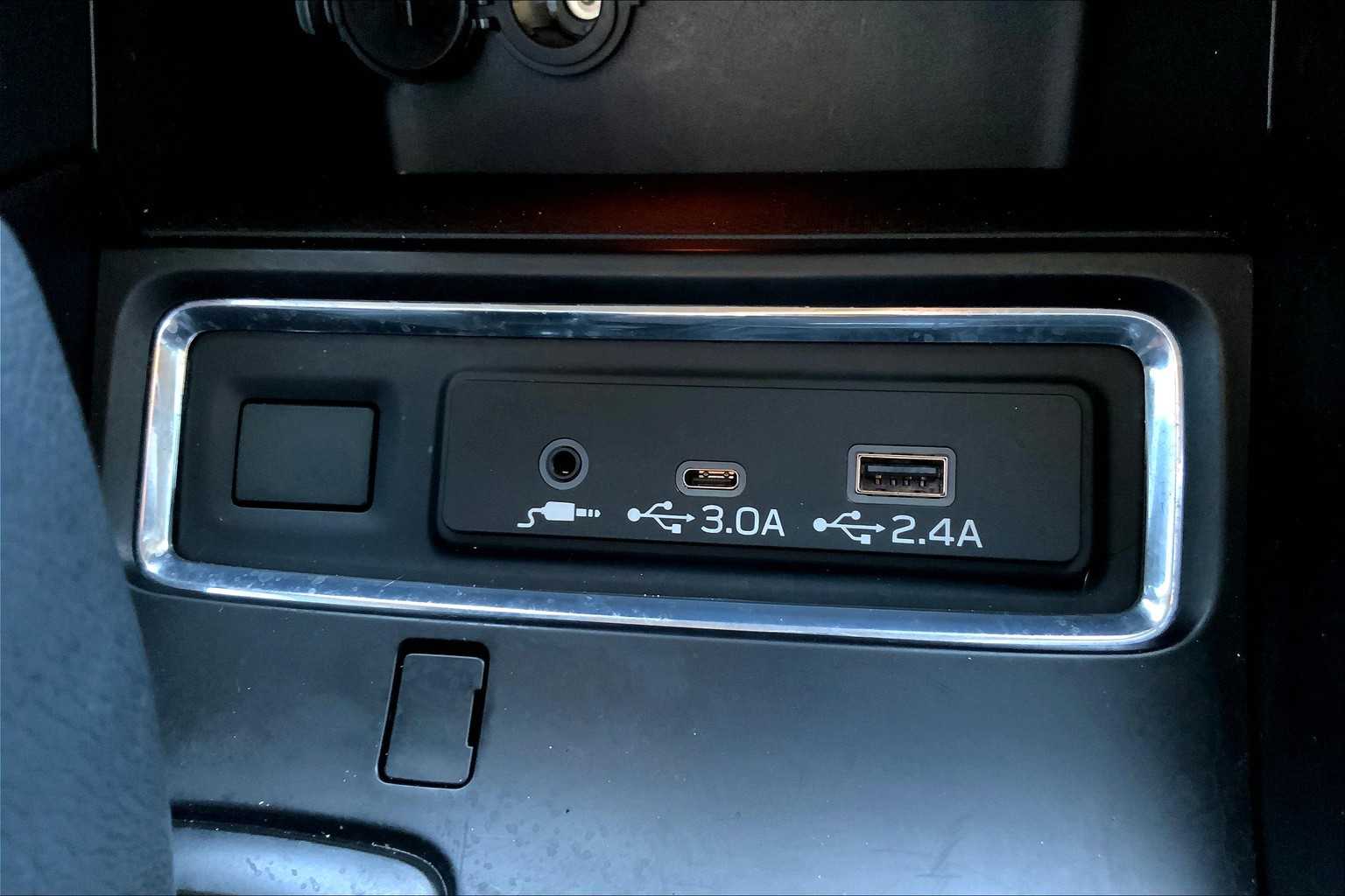 2025 Subaru Ascent Onyx Edition photo 28