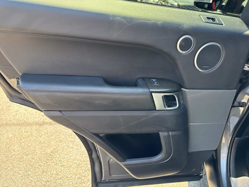 2016 Land Rover Range Rover Sport SuperCharged HSE photo 40