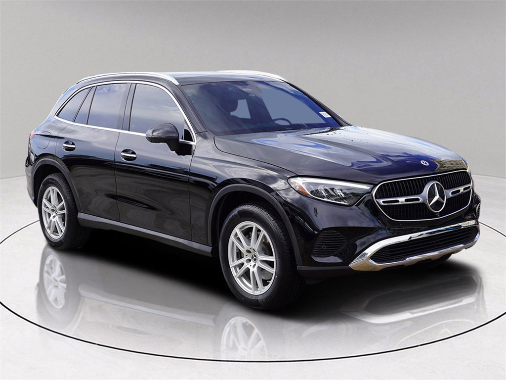 2023 Mercedes-Benz GLC
