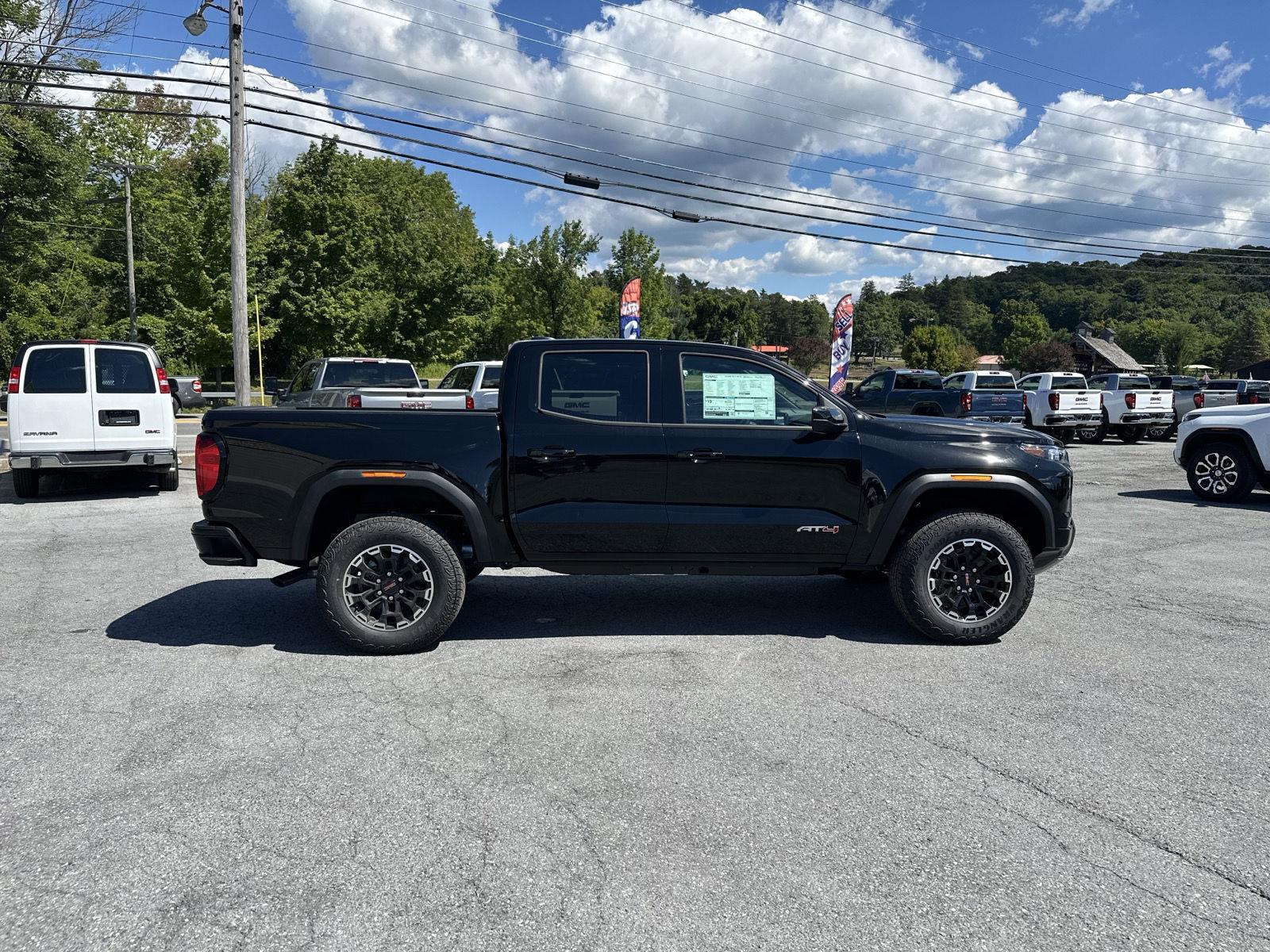 2026 Gmc Canyon AT4 photo 4