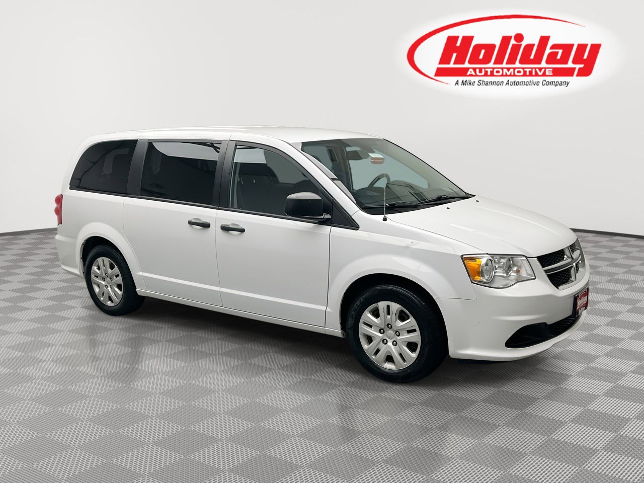 2020 Dodge Grand Caravan SE's photo