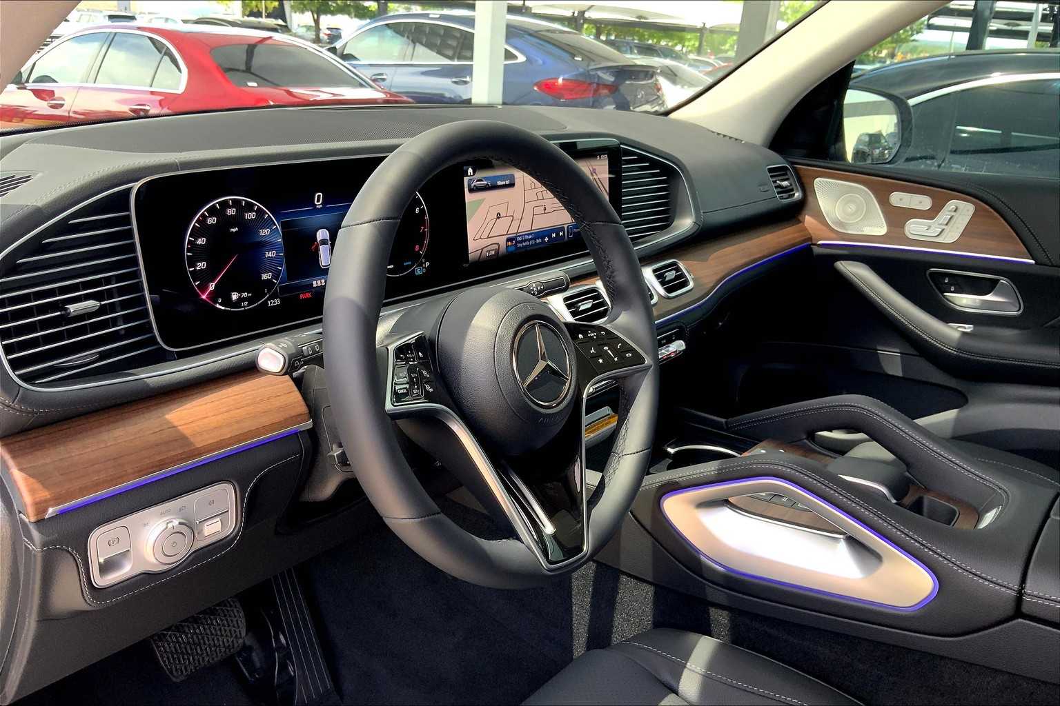 2025 Mercedes Benz GLE 350 4MATIC photo 7