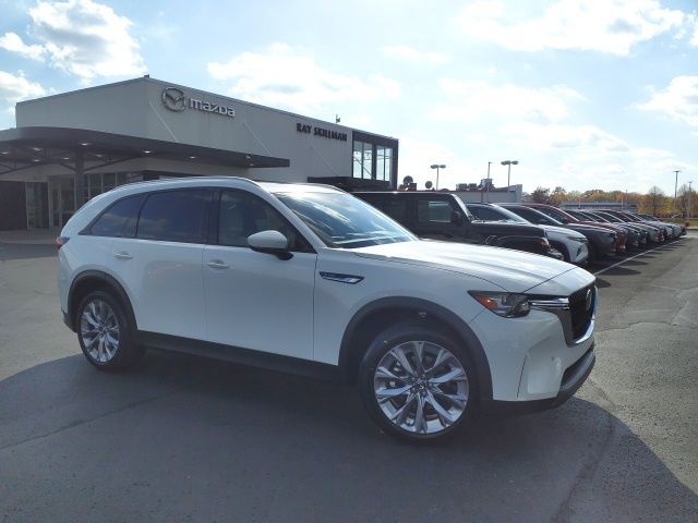 2026 Mazda CX-90 Preferred Package's photo
