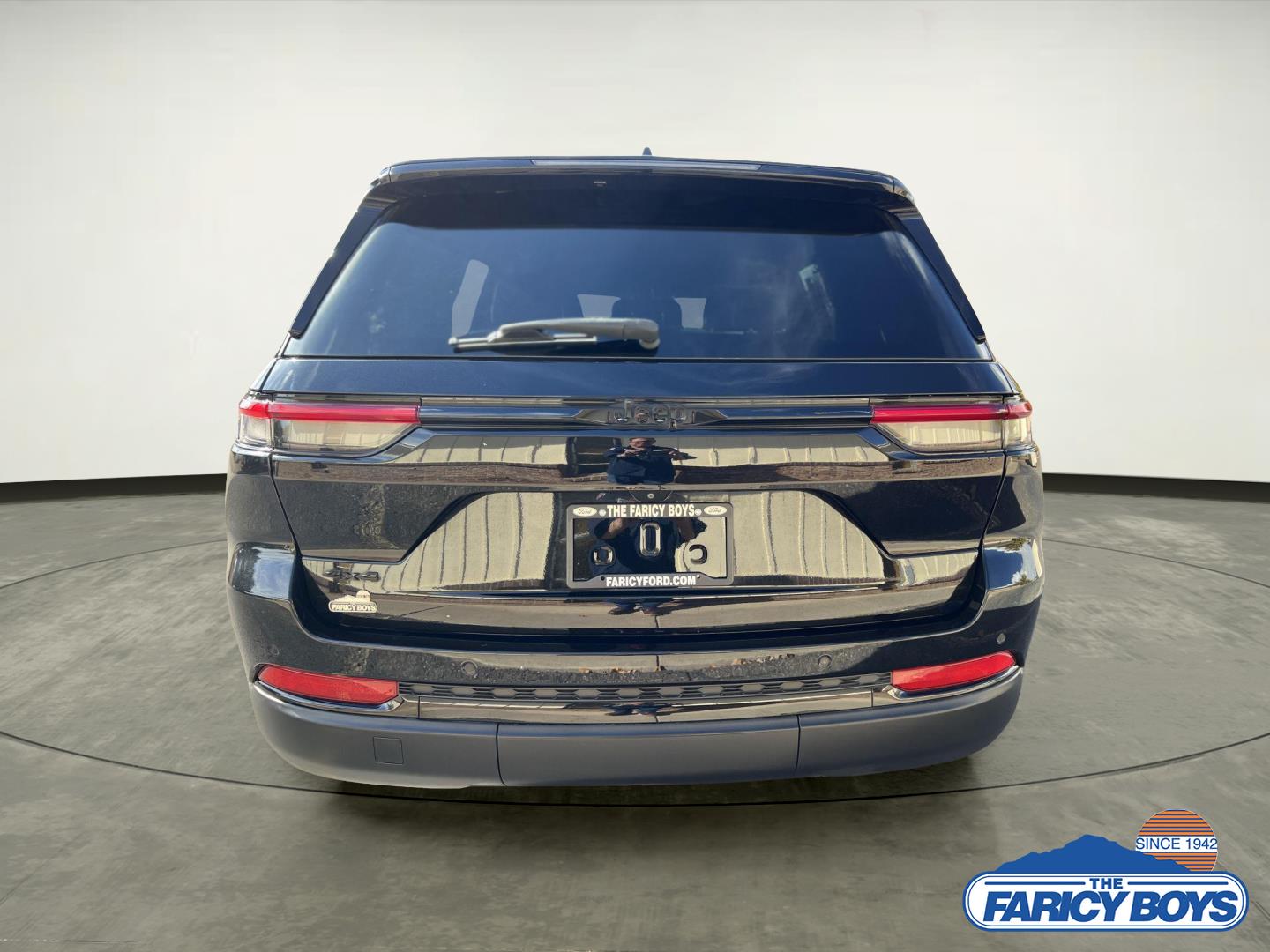 2022 Jeep Grand Cherokee Altitude photo 3