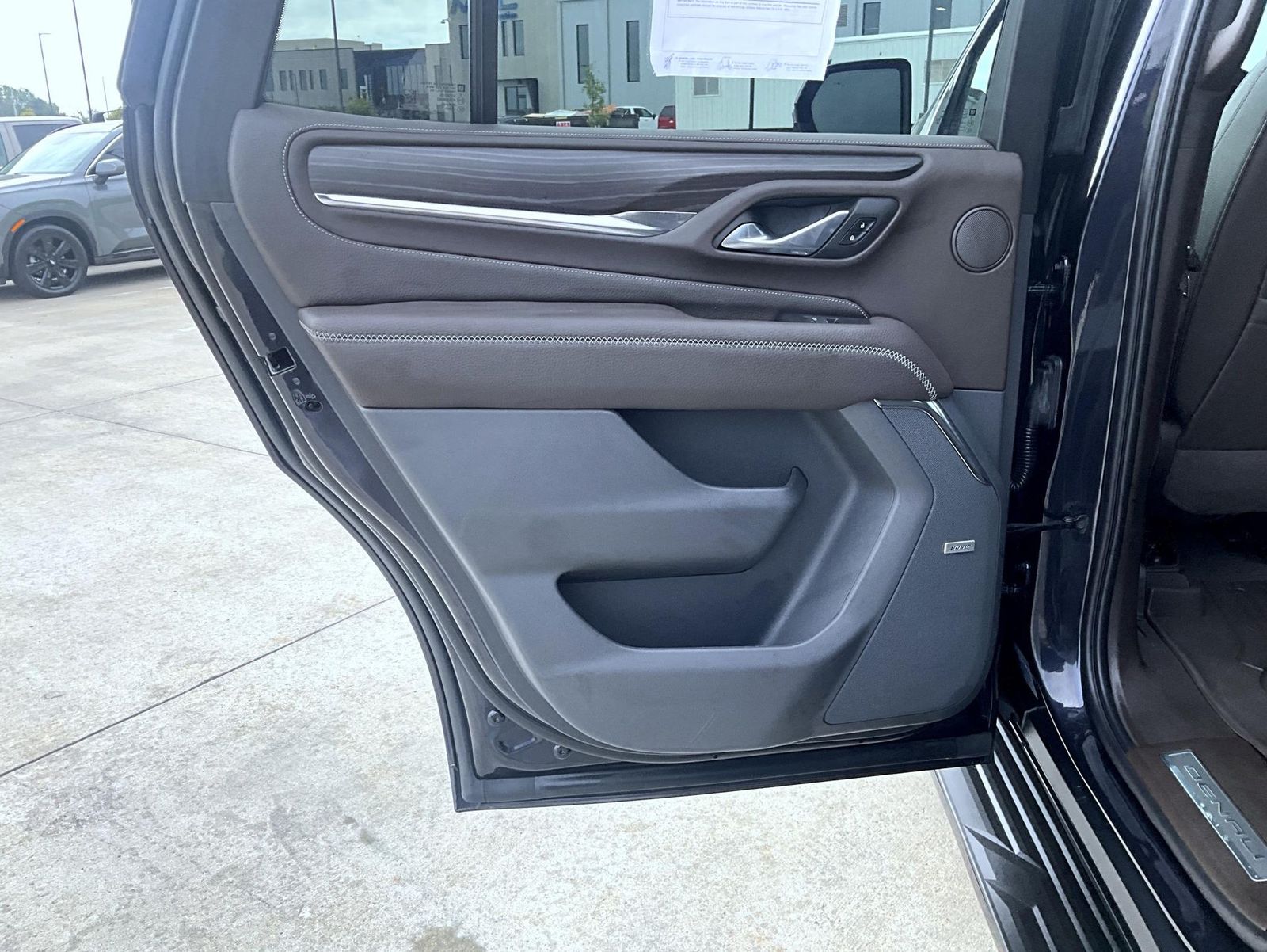 2023 Gmc Yukon Denali photo 16