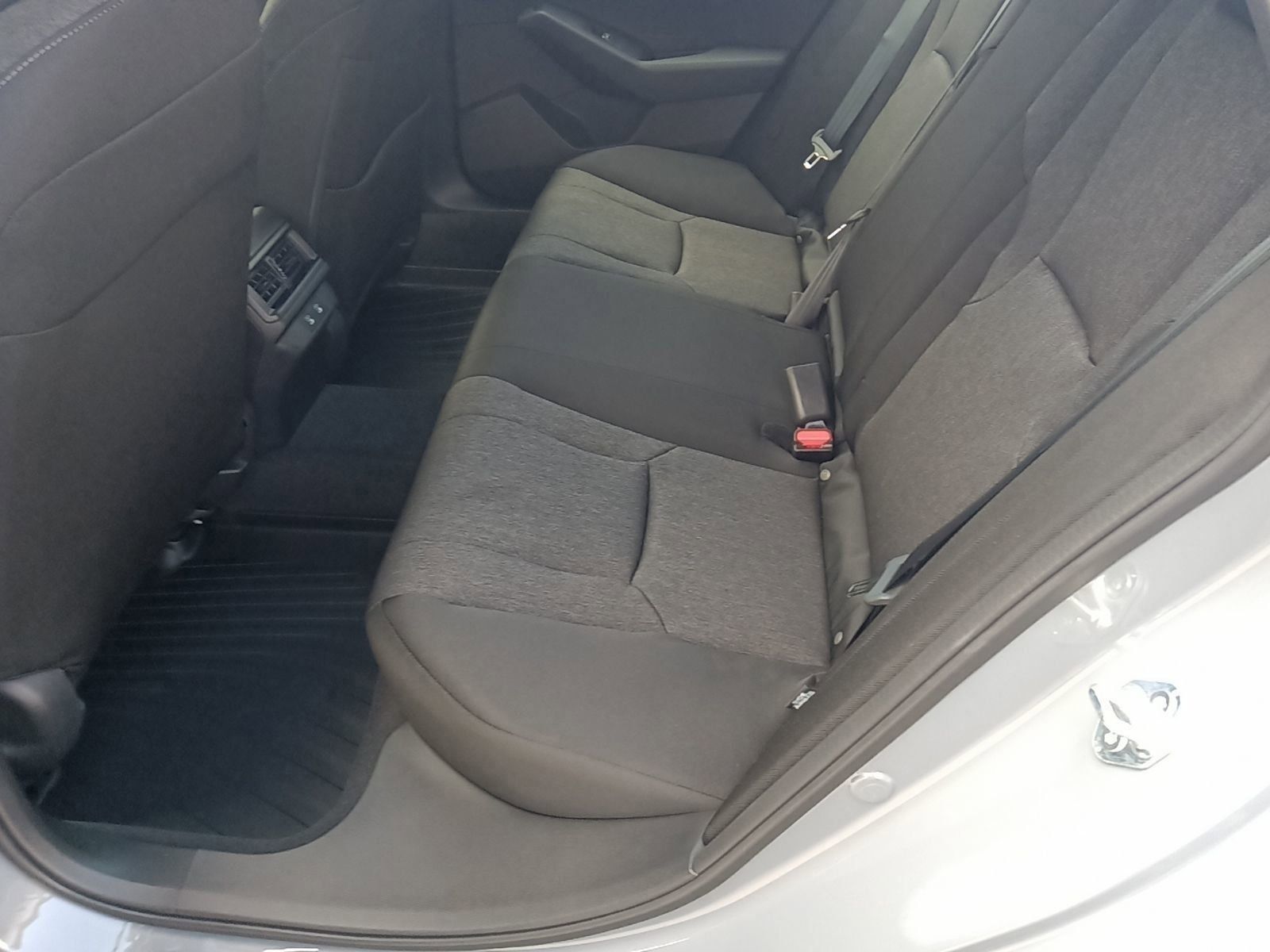 2025 Honda Accord SE photo 19