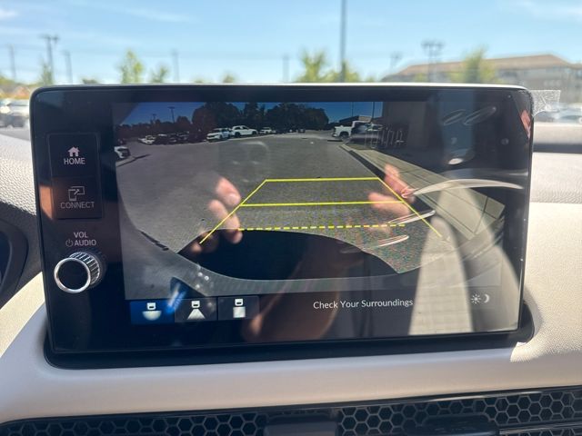 2026 Honda HR-V LX photo 16