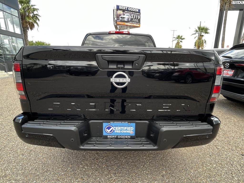 2025 Nissan Frontier SV photo 3