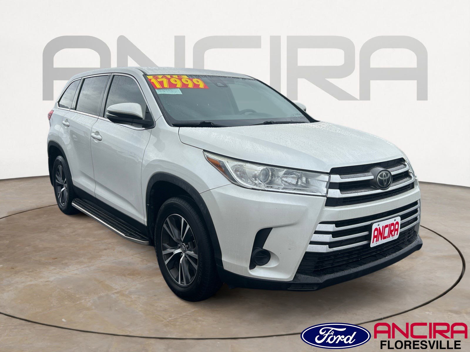 2019 Toyota Highlander LE