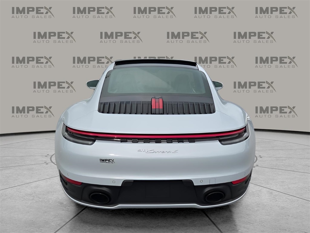 2024 Porsche 911 S photo 4