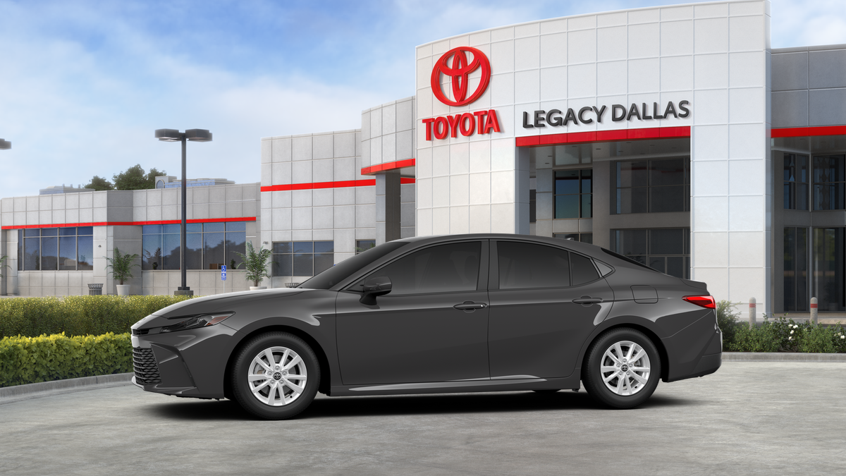 2026 Toyota Camry LE photo 2