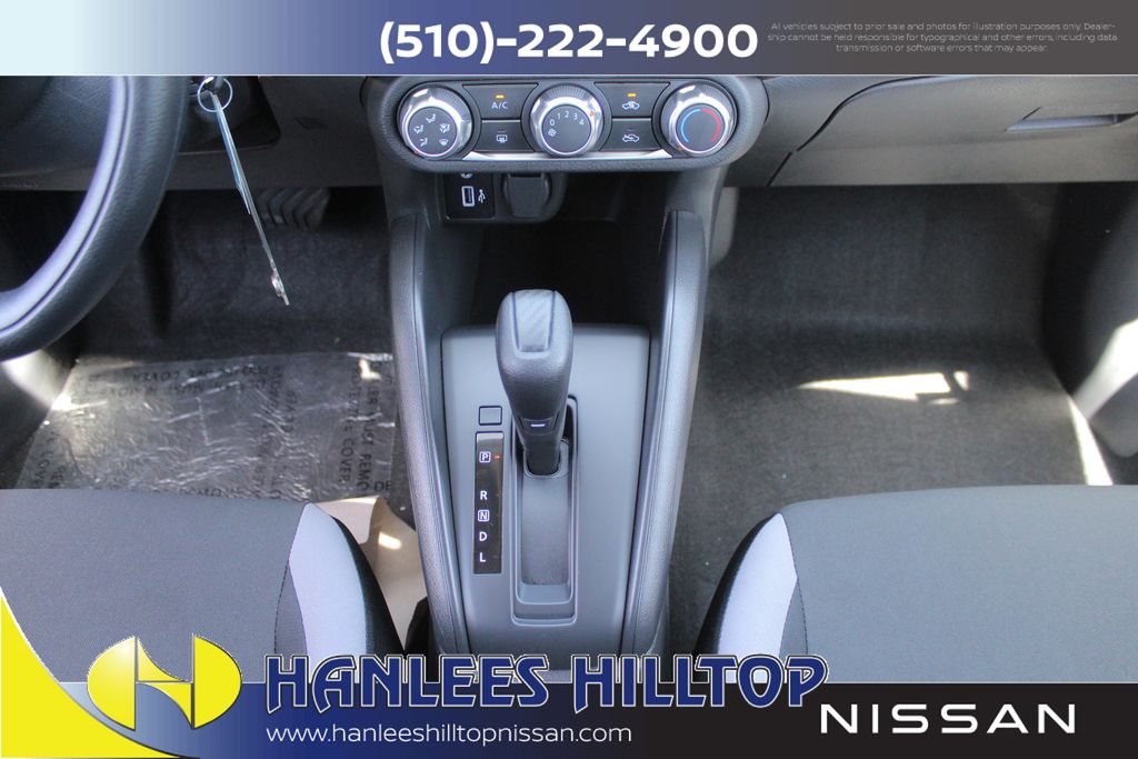 2025 Nissan Versa 1.6 S photo 18