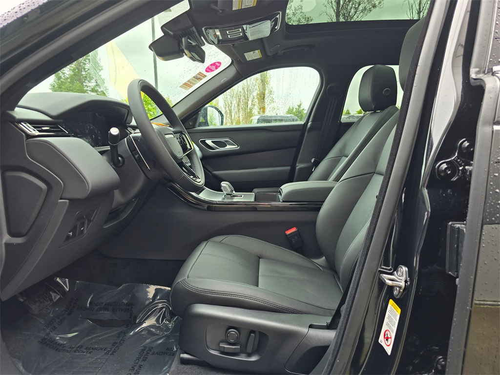 2026 Land Rover Range Rover Velar S photo 20