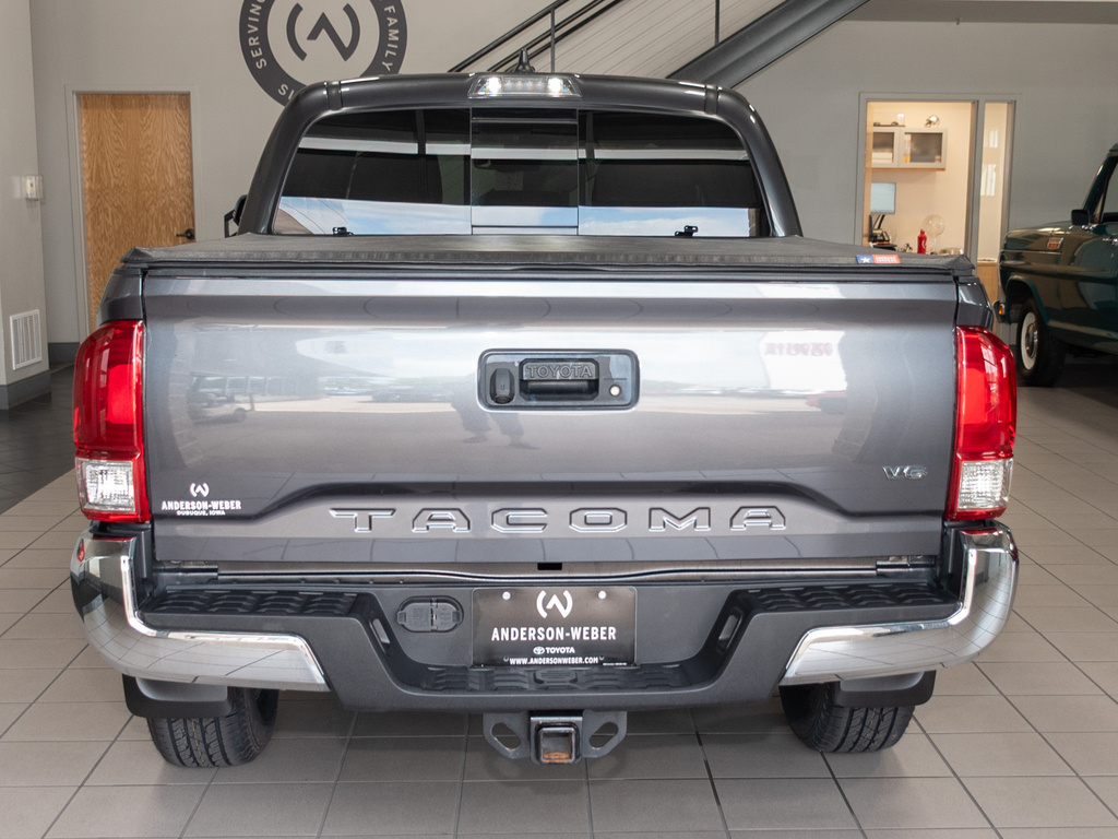 2021 Toyota Tacoma TRD Off-Road photo 19