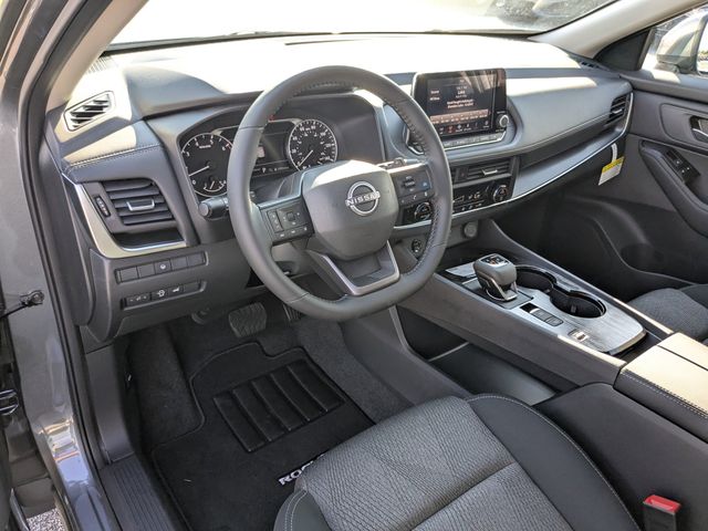 2026 Nissan Rogue SV photo 14