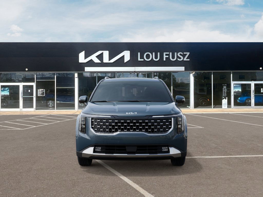2026 Kia Carnival SX photo 2