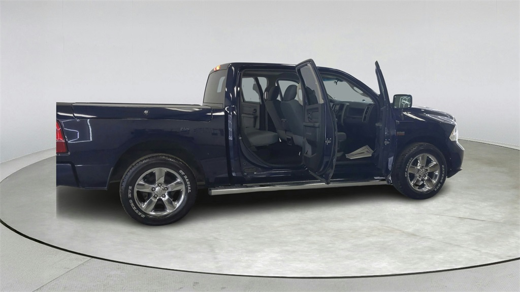 2018 Ram 1500 Express photo 17
