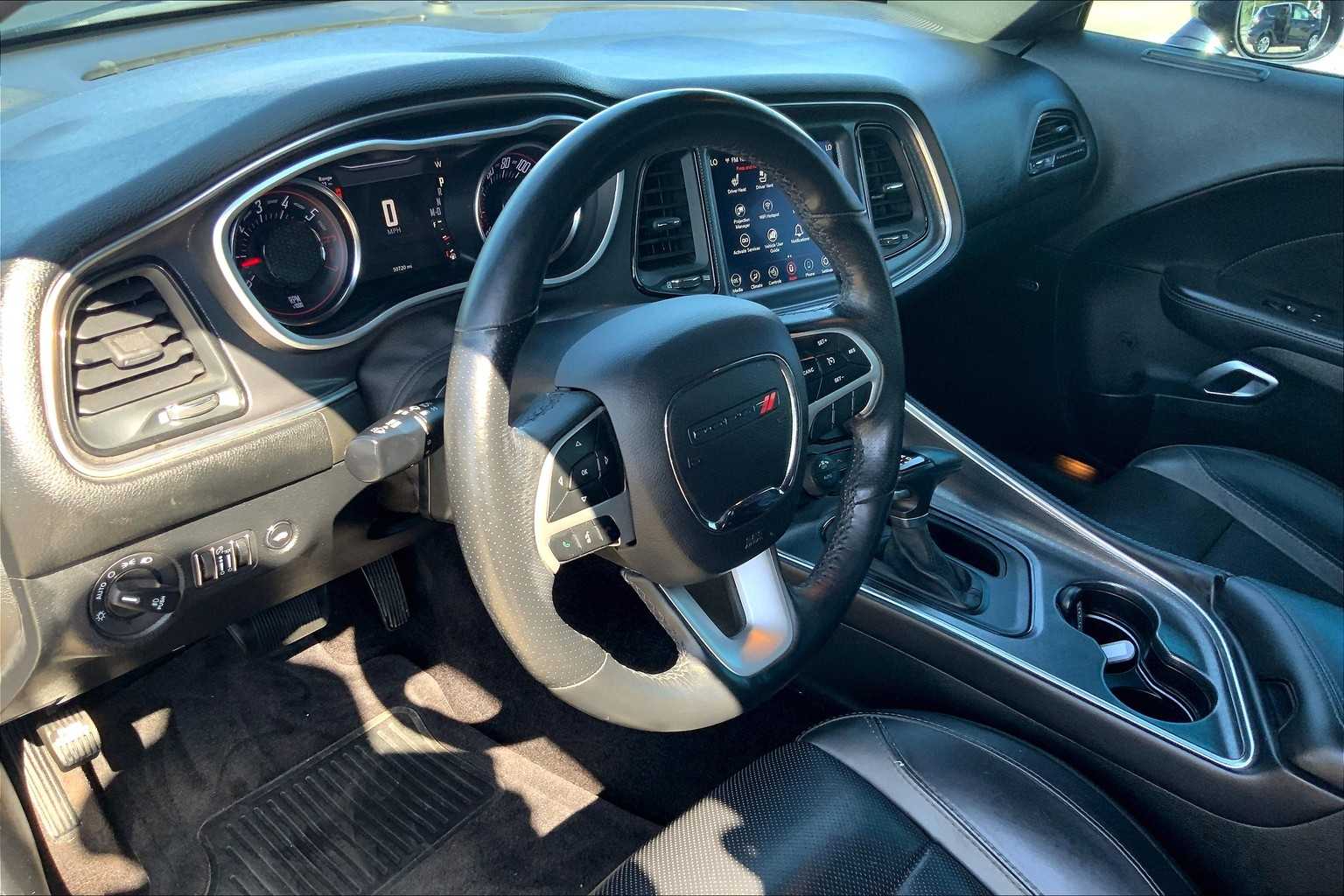 2018 Dodge Challenger R/T photo 5