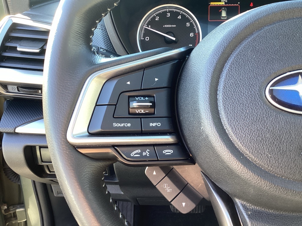 2019 Subaru Forester Premium photo 15