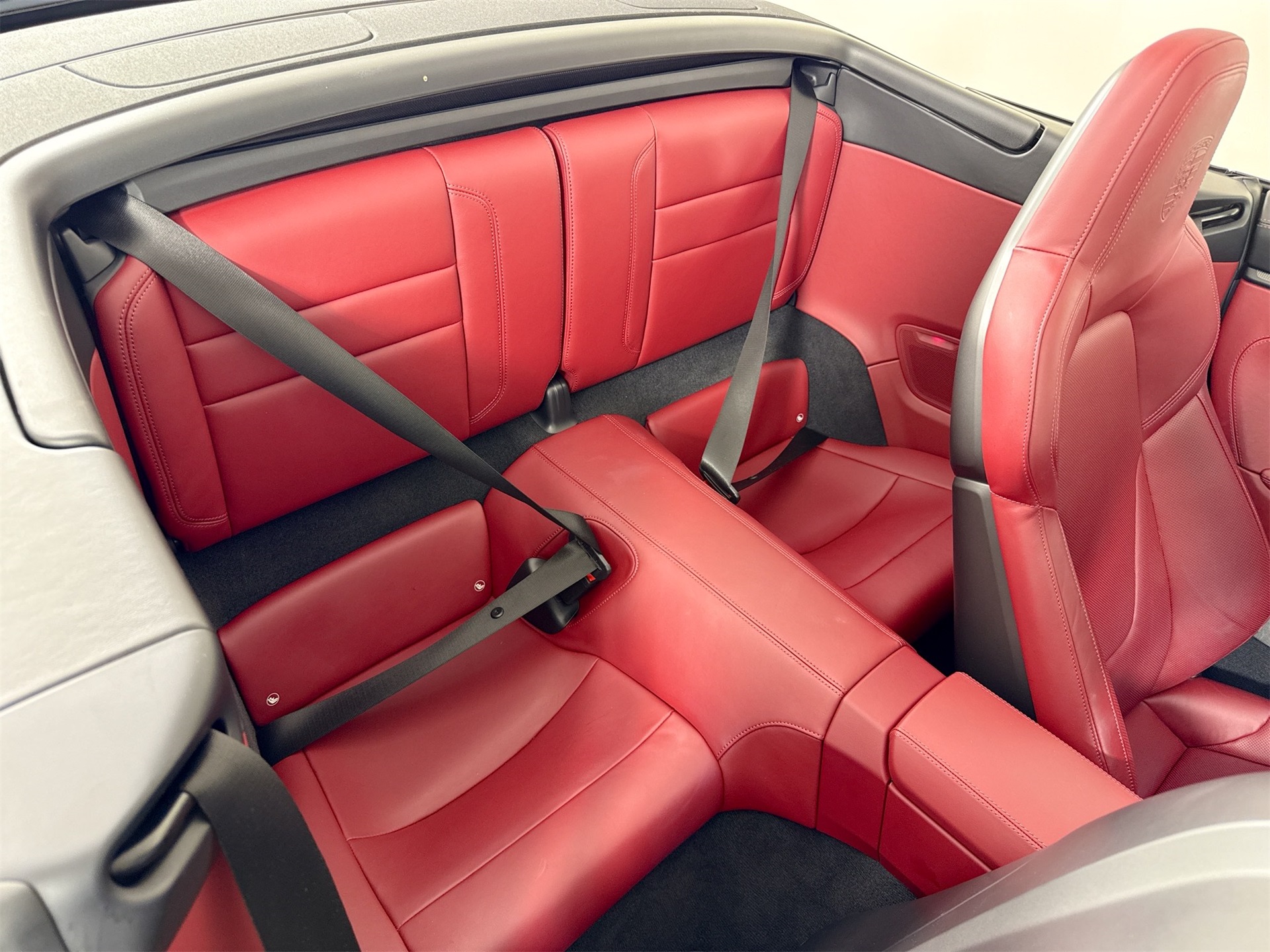 2023 Porsche 911 4 GTS photo 21