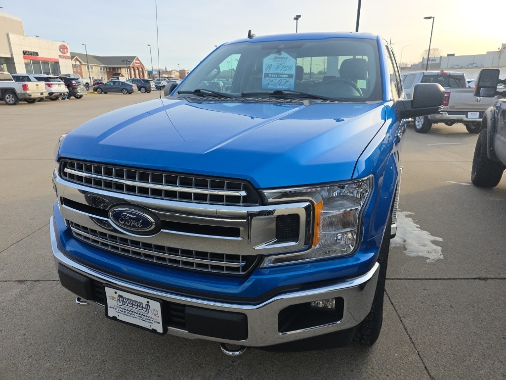 2019 Ford F-150 XLT's photo