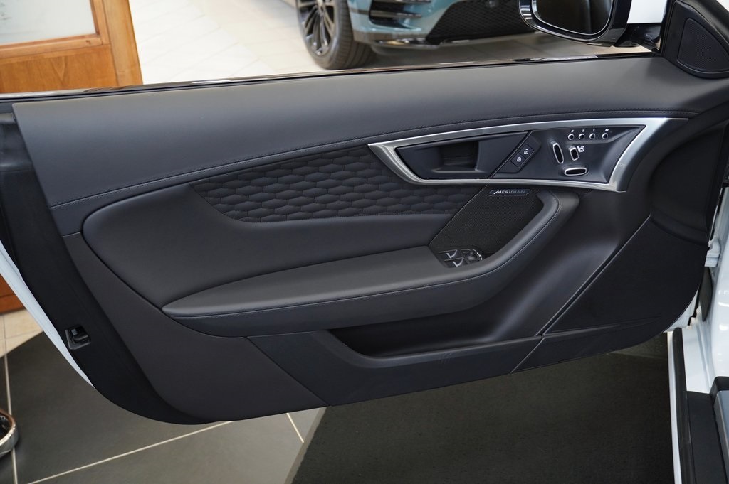 2024 JAGUAR F-TYPE - Image 7