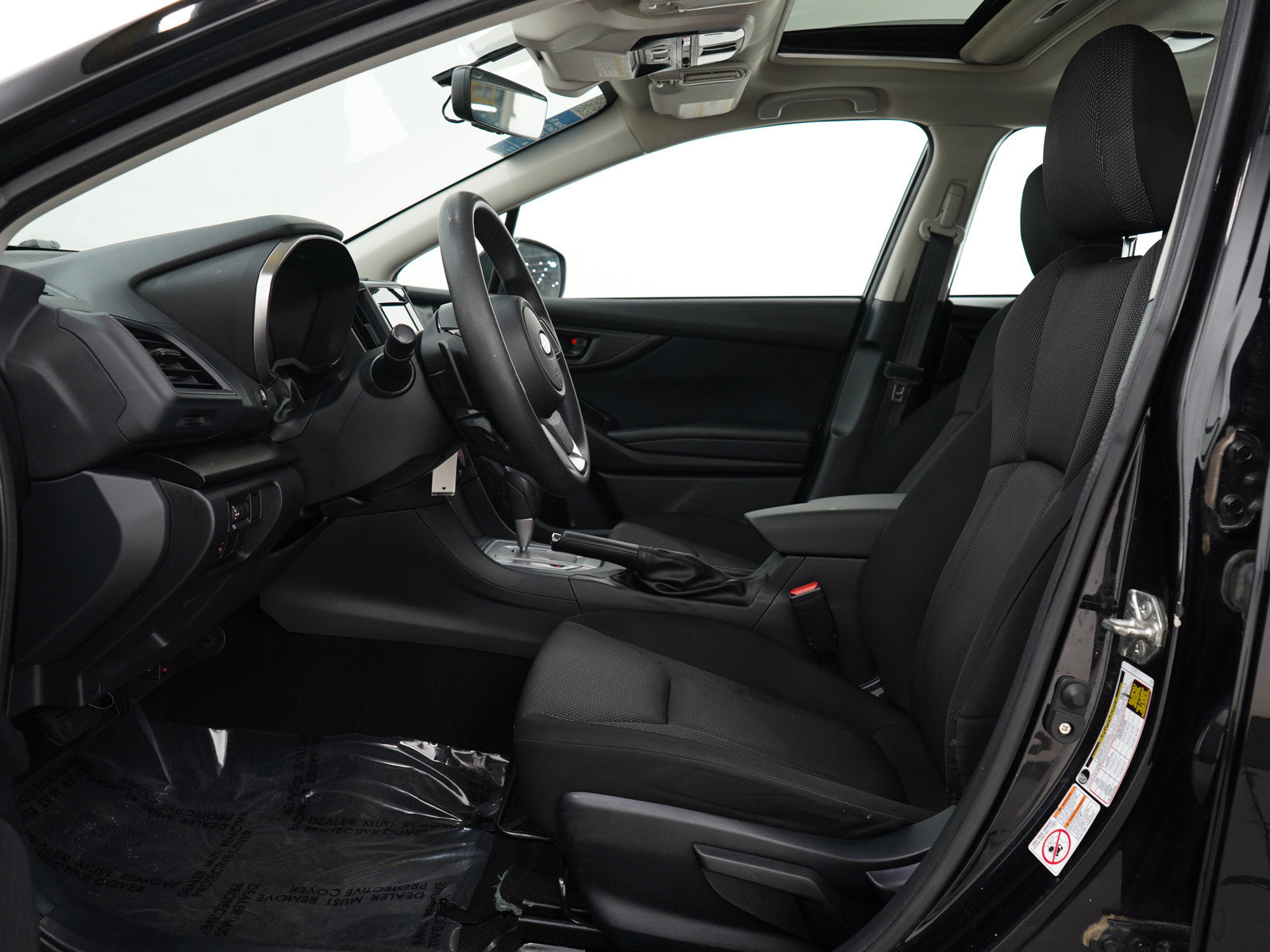 2019 Subaru Impreza 2.0i Premium photo 17
