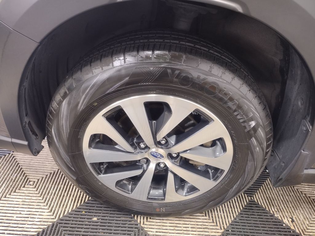 2023 Subaru Outback Premium photo 2