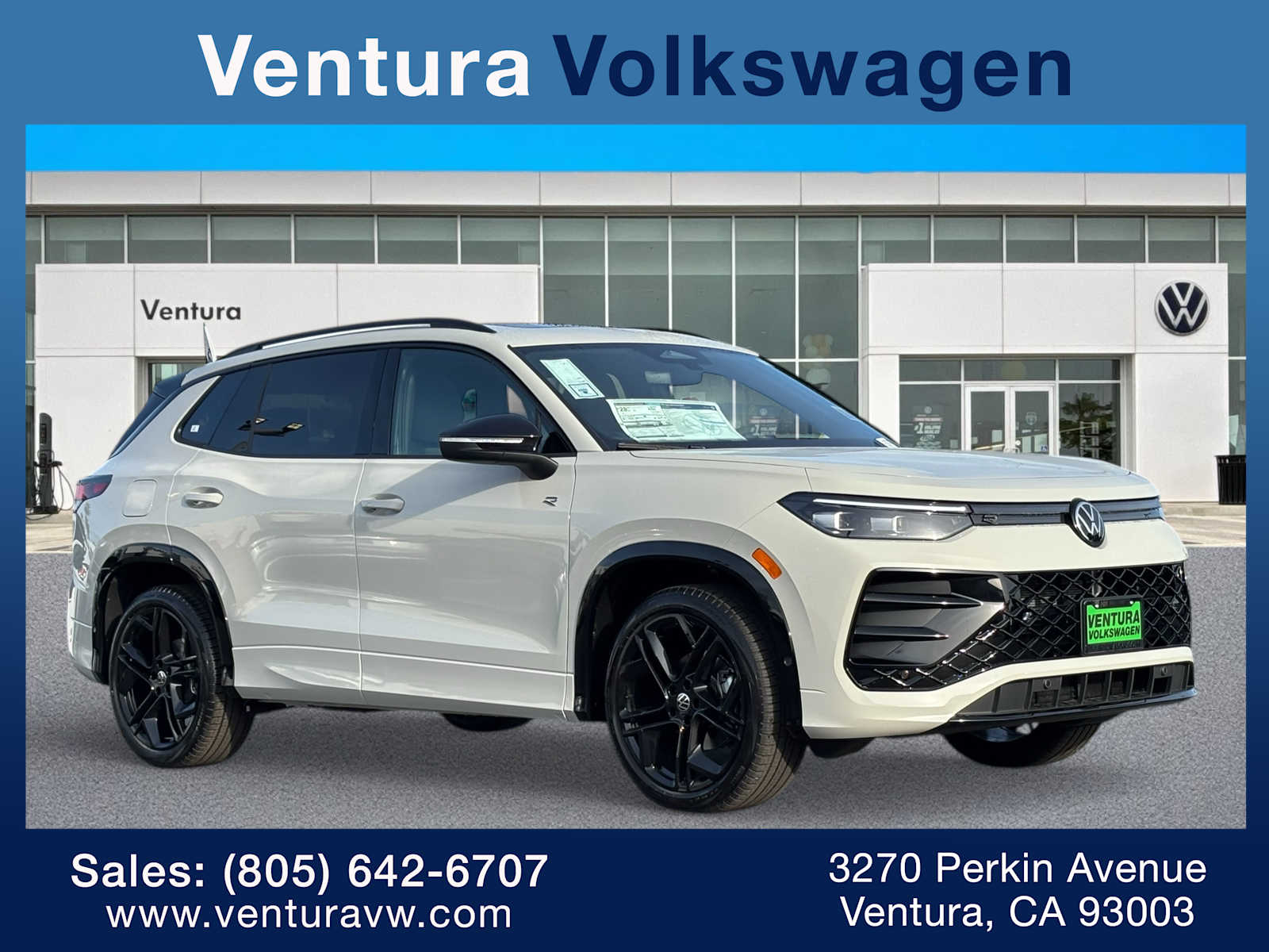 2026 Volkswagen Tiguan SE R-LINE BLACK's photo