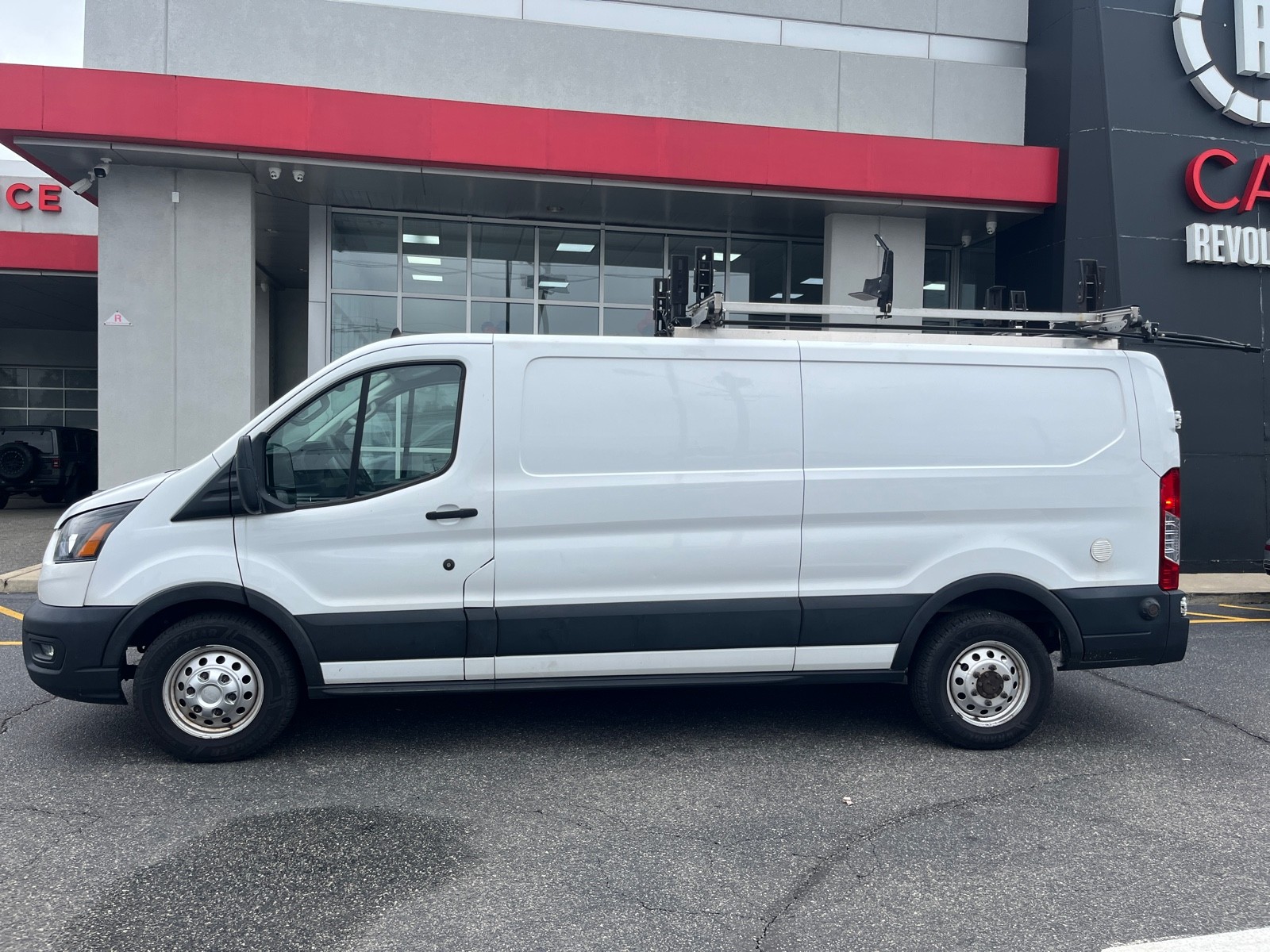 2020 Ford Transit Cargo Van photo 3