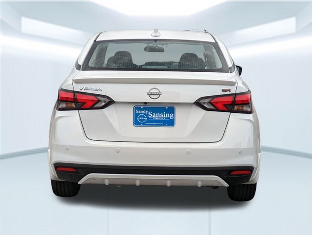 2025 Nissan Versa SR photo 3