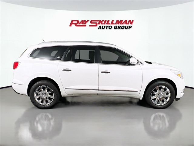 2017 Buick Enclave Leather photo 8