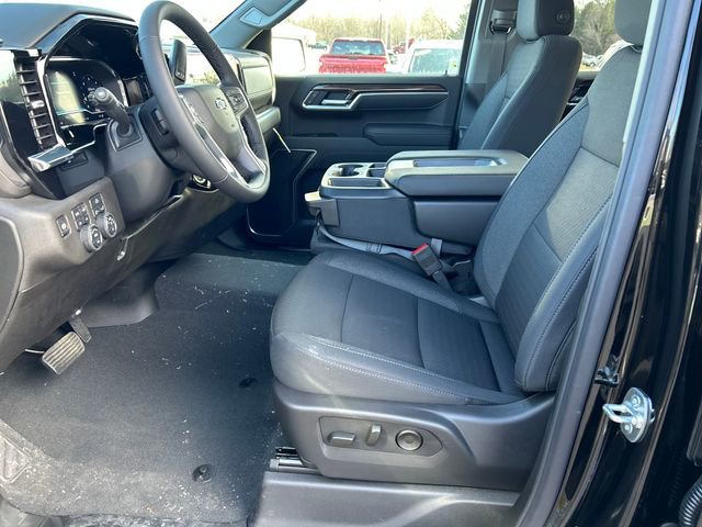 2025 Chevrolet Silverado 1500 RST photo 9