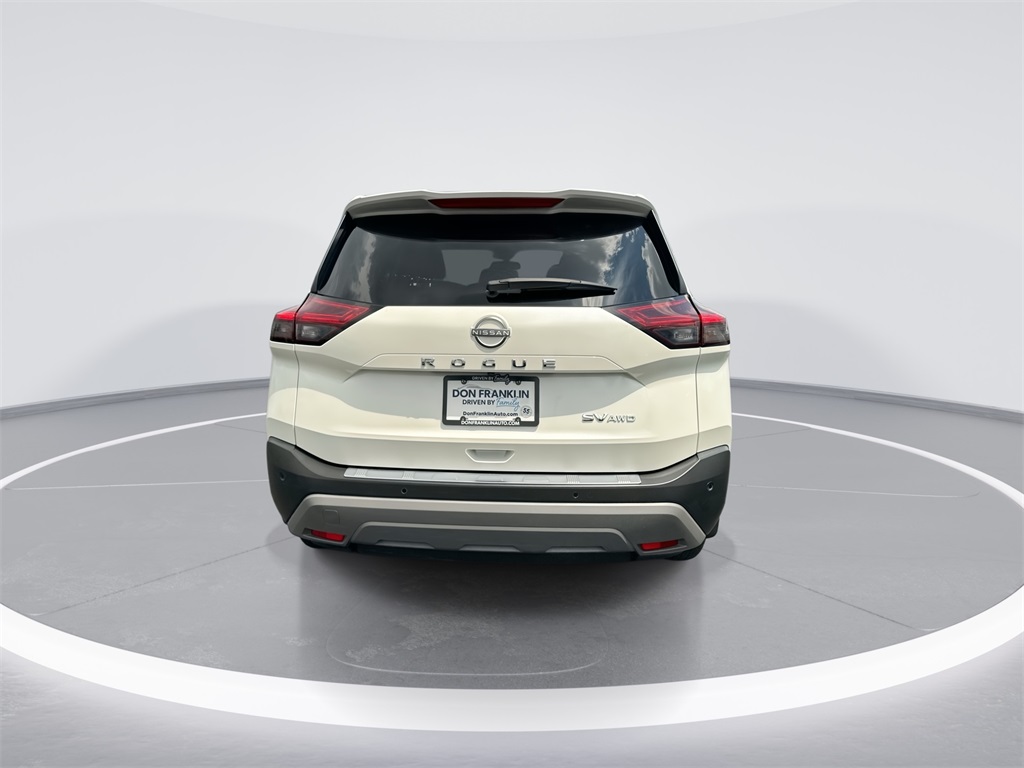 2023 Nissan Rogue SV photo 6