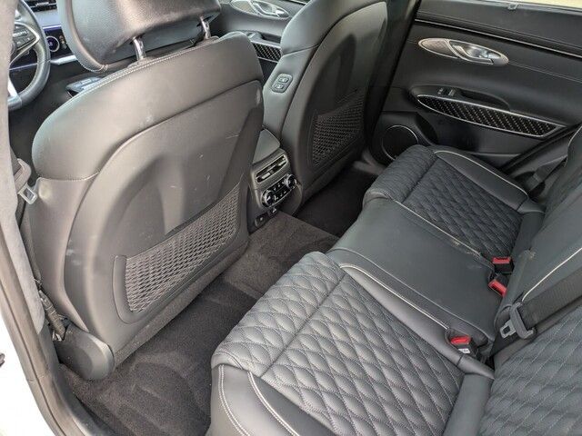 2024 Genesis GV70 3.5T Sport photo 10