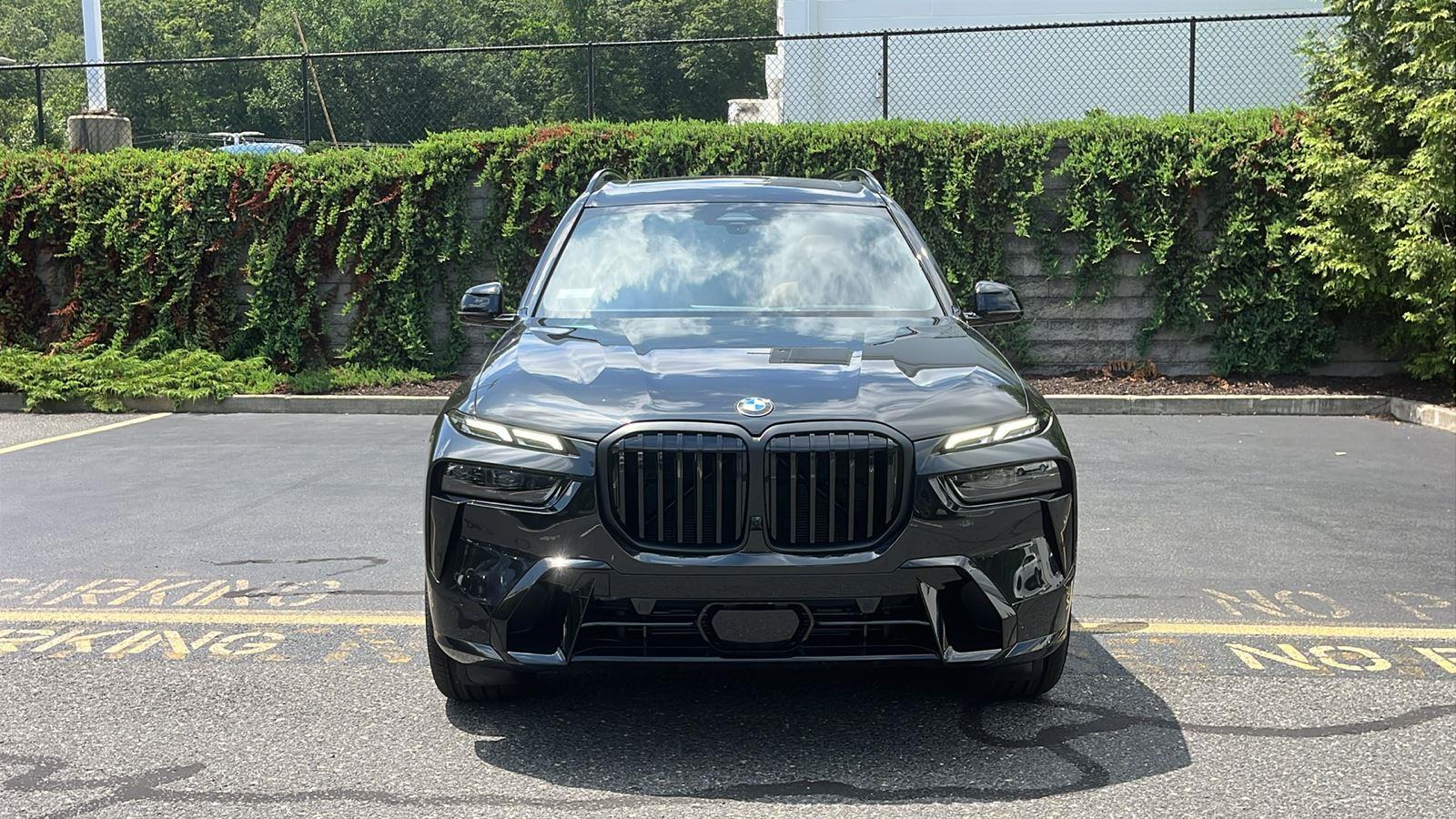 New 2026 Black Sapphire Metallic BMW xDrive40i image 2