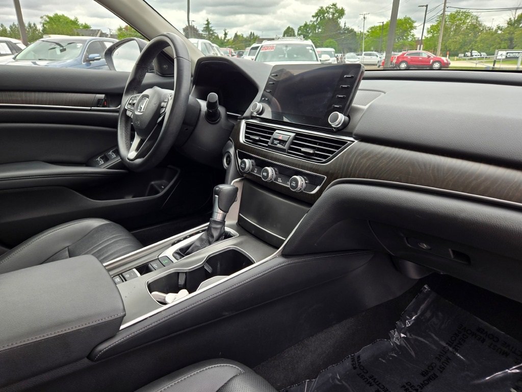 2022 Honda Accord EX-L photo 3