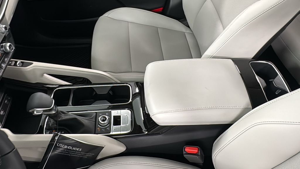 2025 Kia Telluride S photo 33